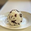 かっちゃん杉's cooksnap of when they made 塩昆布とカリカリ梅のおにぎり（しそ入り）.