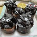 クックBVWE9C☆'s cooksnap of when they made 簡単ハロウィン★目玉のチョコカップケーキ.