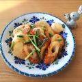 Newチヨコっと♪'s cooksnap of when they made カブとちくわのガリバタしょうゆ炒め.