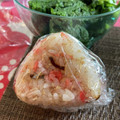 マールマル's cooksnap of when they made ฺ塩昆布と桜えびのおにぎり.
