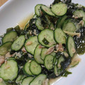 ナーちゃん's cooksnap of when they made きゅうりとわかめとツナの酢の物.
