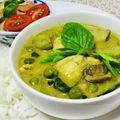 Vöglein's cooksnap of when they made 【タイ人が作る】グリーンカレー.