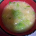 べあーるぶい's cooksnap of when they made 母の味♪キャベツの味噌汁.