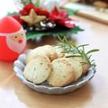 runa10's cooksnap of when they made ローズマリー＆レモンクッキー.