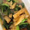 左官屋の奥さんです's cooksnap of when they made ゆかりのイブクロ　小松菜と油揚げの煮浸し.