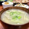 Superlittleboo's cooksnap of when they made えのきの味噌汁♪つるつる食感♪.