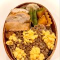 悠LOVE航's cooksnap of when they made そぼろ弁当.