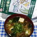 ととろ＆めい's cooksnap of when they made 豆腐となめことわかめと長ネギの味噌汁。.