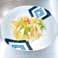 ＠mapleleaf's cooksnap of when they made 簡単☆大根とネギのごま油炒め.