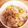 ♡mkwm♡'s cooksnap of when they made 鮭と舞茸の炊き込みご飯[昨日何食べた風].