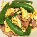 じょー（＾◇＾）'s cooksnap of when they made ベーコンとスナップえんどうの卵炒め.