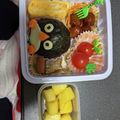 クックLTFTX4☆'s cooksnap of when they made 丸いおにぎりdeペンギン弁当.