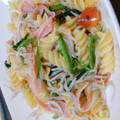 まるいタヌキ's cooksnap of when they made ほうれん草とハムとシラスの和風パスタ.