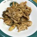 suzunin23's cooksnap of when they made きのこのピリ辛ごま味噌炒め.