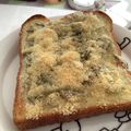 caruga's cooksnap of when they made 離乳食完了期～☆しらすマヨトースト.