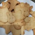 あーさん0553's cooksnap of when they made 子供と一緒に♡型抜きクッキー.