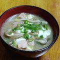 単刀直入's cooksnap of when they made シーチキンと納豆のおみそ汁.