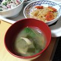 よちりん's cooksnap of when they made ラディッシュの葉っぱで味噌汁☆.