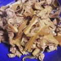 cotton777's cooksnap of when they made まいたけと豚バラの甘辛炒め.