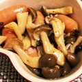 CASAmisa's cooksnap of when they made シャウときのこで！ごろっと蒸しアヒージョ.
