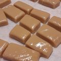 nyaoko80's cooksnap of when they made 純生クリームで作る生キャラメル.