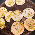 女の子mam's cooksnap of when they made 簡単！長芋　青のりバター焼き.