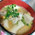 ユーロン's cooksnap of when they made シーチキンと納豆のおみそ汁.