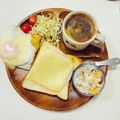 choco831's cooksnap of when they made メープルのチーズ生ハムトースト♡.