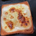 クックM6DK2O☆'s cooksnap of when they made ヨーグルトとチーズで絶品トースト.