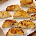 ばたみそーぱん☆'s cooksnap of when they made 餃子の皮と鶏むね肉でパリパリ揚げ♪.