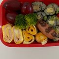 まめ郎's cooksnap of when they made ピンクが可愛い♪ハムくるくる卵焼き.