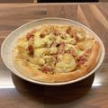 のりやんさん's cooksnap of when they made ランチ！簡単！ジャーマンポテト手作りピザ.