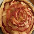 hoopin's cooksnap of when they made 紅玉の オープンアップルパイ.