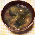 わたさな2016's cooksnap of when they made ■□なめことわかめの赤だし■□.