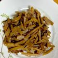 ピョンちゃん★'s cooksnap of when they made 牛肉とゴボウと蒟蒻の甘辛煮☆人気検索1位.