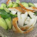 ぷーとんR's cooksnap of when they made 簡単！副菜♪きゅうりとちくわの青じそ和え.