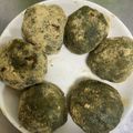 ニッシーマン's cooksnap of when they made レンジで簡単にできる☆よもぎ草餅.