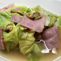 solidivory's cooksnap of when they made 白菜とあさりの水煮缶とベーコン煮.