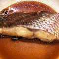 tomitomico's cooksnap of when they made 金目鯛とごぼうの煮付け.