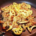 happy_children's cooksnap of when they made 豚ロースと蓮根の旨辛生姜焼き.