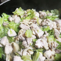 く～まり's cooksnap of when they made ほぼ放置！鶏もも肉とキャベツの蒸し物♡.