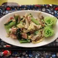 ☆hikonyan☆'s cooksnap of when they made 小松菜ベーコン舞茸の卵とじ♪.