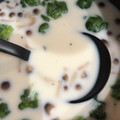 Tomotabi's cooksnap of when they made 簡単！芽キャベツスープ(下処理～).