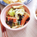 かわゆう1211's cooksnap of when they made もやしとわかめのサラダ.