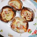 hanemakoo's cooksnap of when they made BBQにもワンタンの皮でお洒落カップピザ.