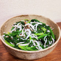 PiPiKiKiKi's cooksnap of when they made ほうれん草としらすのポン酢おかか和え.