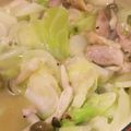 ゆーりな！'s cooksnap of when they made チキンとキャベツの重ね蒸しバター風味.