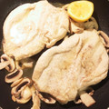 ame-ikuru's cooksnap of when they made 鶏むね肉ときのこのレモン蒸し焼き.