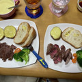 しゃもり's cooksnap of when they made 簡単★柔らかいジューシーステーキの焼き方.