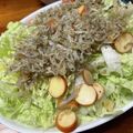 machinachi's cooksnap of when they made 白菜のサラダ 燻製チーズとしらすで！.